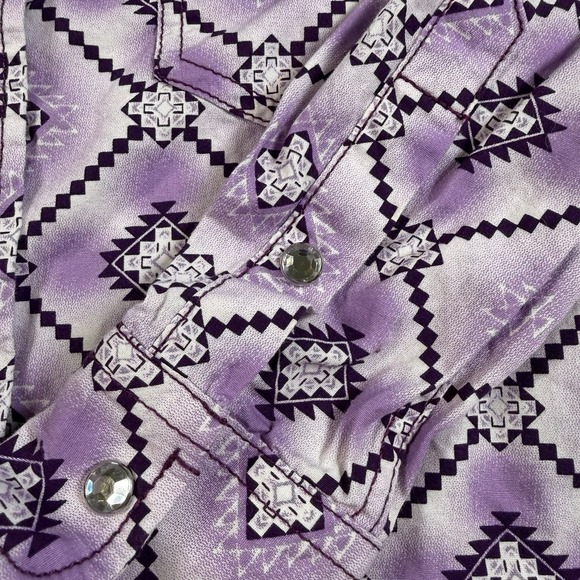 Cowgirl Hardware Other - Cowgirl Hardware Western Shirt Girls 6/S Long Sleeve Aztec Purple Crystal Snaps